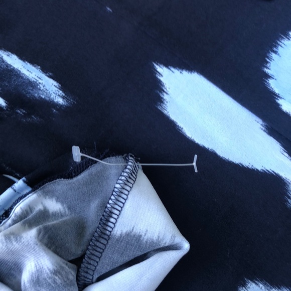 (XL) Inc International Dress - Picture 9 of 9